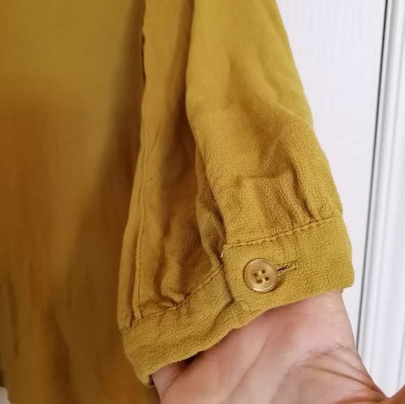 Top - Picture 4 of 10